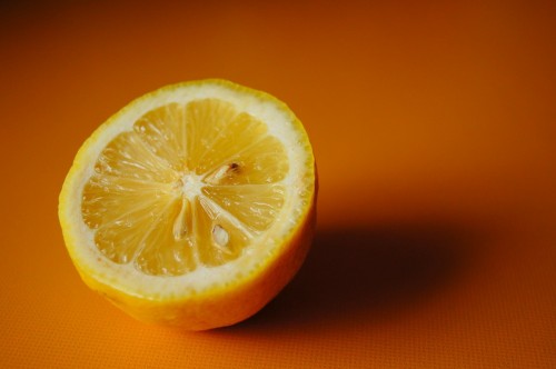 Méregtelenítés citrommal